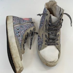 AUTHENTIC GOLDEN GOOSE SNEAKERS